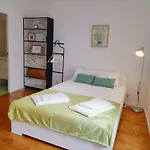 Eco Green Studio Apartment